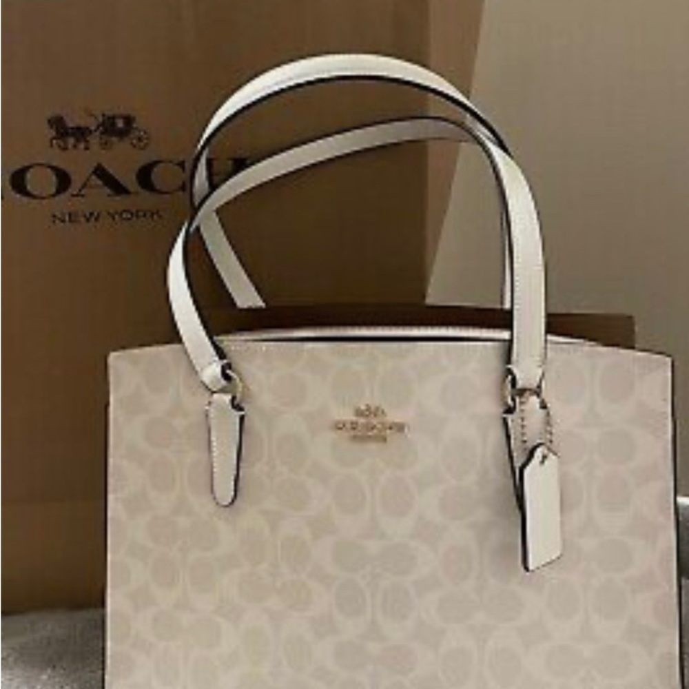 Coach COACH Tatum Carryall In Signature Canvas-C4075 new with tags